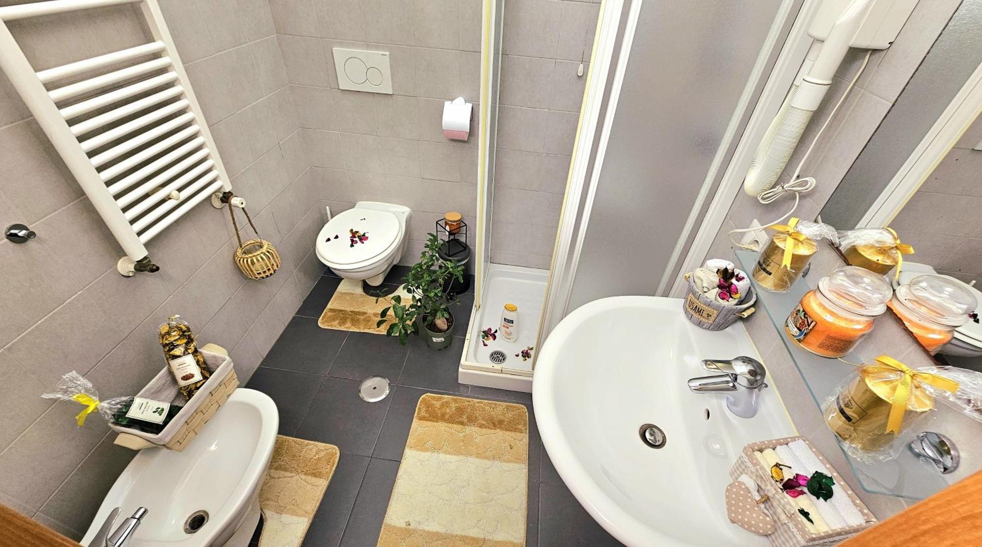 Luxury By A Casa Simpatia - Free Parking Minimum Stay 3 Nights -On Request In Advance Rome Exterior photo