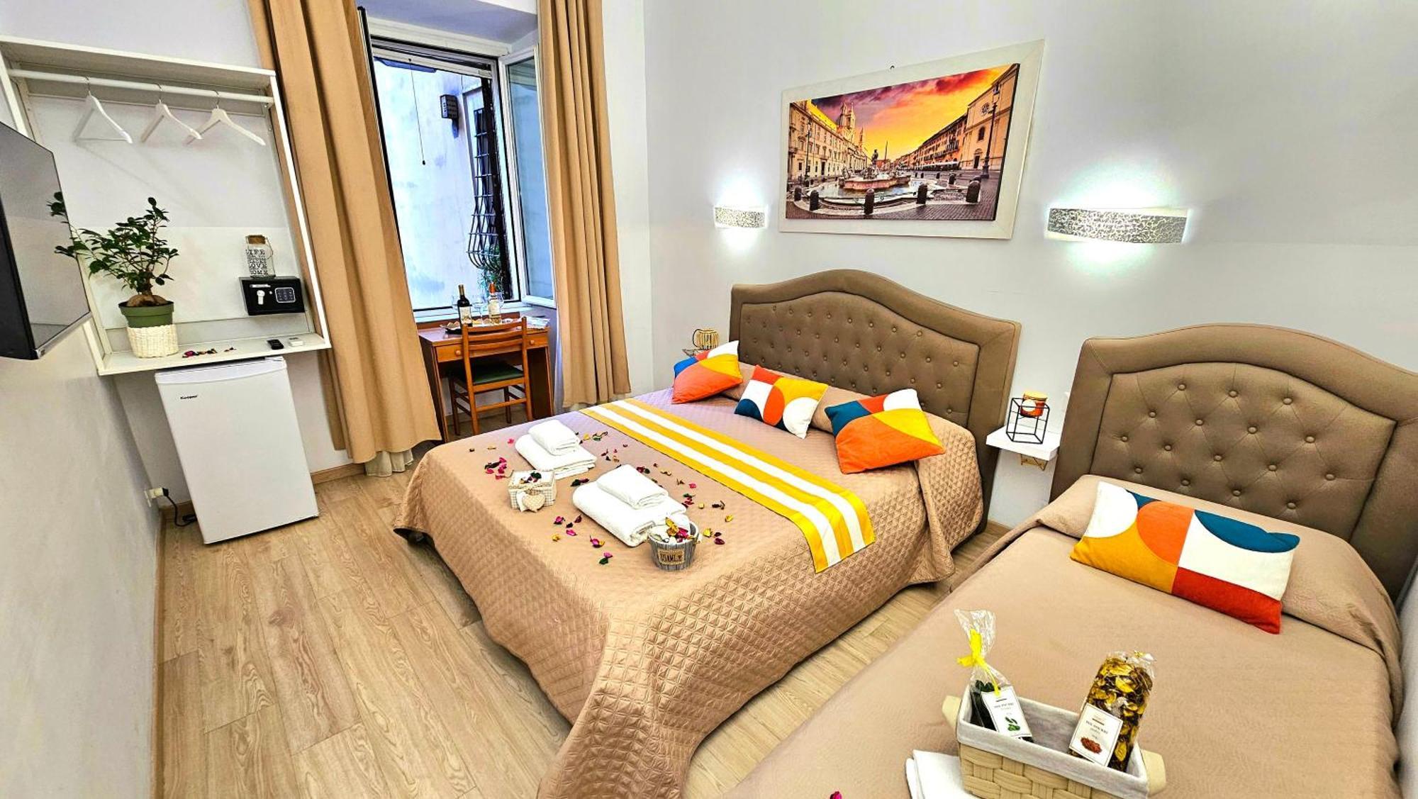 Luxury By A Casa Simpatia - Free Parking Minimum Stay 3 Nights -On Request In Advance Rome Exterior photo