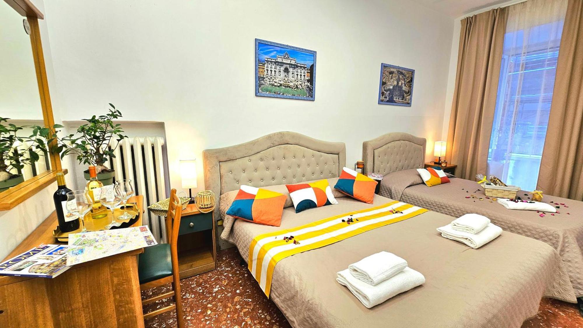 Luxury By A Casa Simpatia - Free Parking Minimum Stay 3 Nights -On Request In Advance Rome Exterior photo